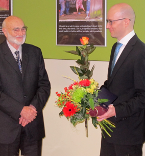 Skupinová fotka z ceremoniálu